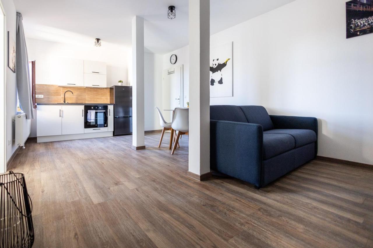 Halle  Apartments Am Neuen Theater - Altstadt - Zentral - Kueche - Wifi - Powered By Ko-Living المظهر الخارجي الصورة